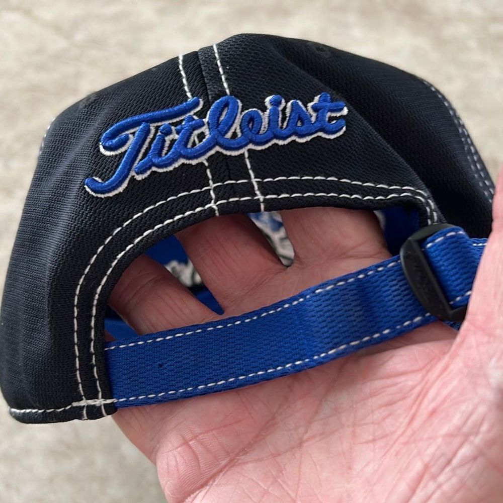 TITLEIST Golf Hat - Picture 4 of 4